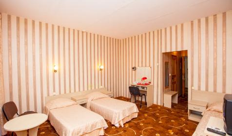 трехместный номер "Комфорт" (7 корпус)