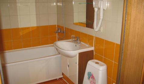 Двух-, трехместный евростандарт с мини-кухонным уголком, 4 этаж