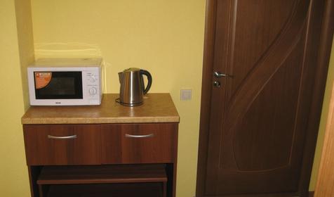 Двух-, трехместный евростандарт с мини-кухонным уголком, 4 этаж
