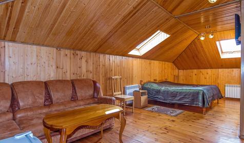 Трехместный люкс. Гостиница Барская Усадьба. Республика Адыгея, Майкопский район, п. Каменномостский