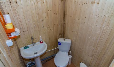 Гостевая комната для 5 человек с удобствами в номере. Крестьянско-фермерское хозяйство Усадьба Колхидские Ворота, Апшеронский район, Камышанова поляна