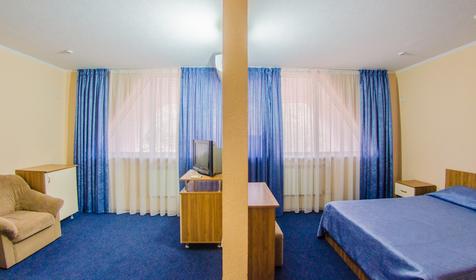 Двухместный двухкомнатный (двуспальная кровать)