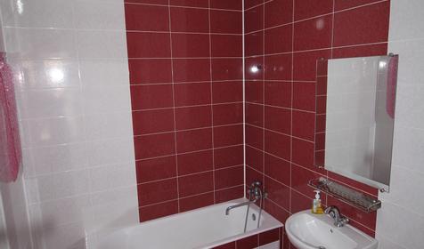 Трехместный