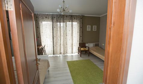 Трехместный люкс с балконом