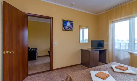 Пятиместный двухкомнатный люкс с балконом. Гостевой дом Верона, г. Анапа, п. Витязево