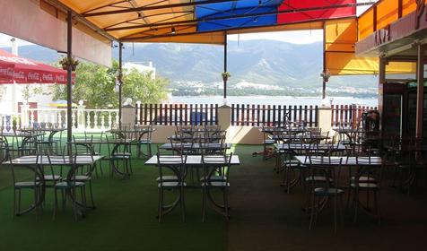 Гостевой дом Ретро, г. Геленджик, Тонкий Мыс