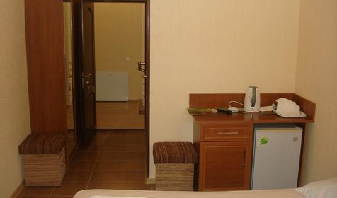 Гостевой дом Ретро, г. Геленджик, Тонкий Мыс