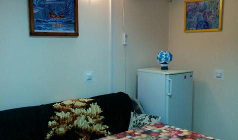 Двухкомнатный с кухней