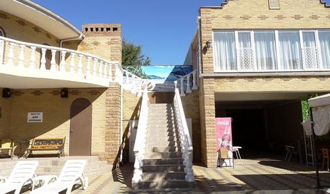 Гостевой дом Дженифер г. Анапа, п. Джемете