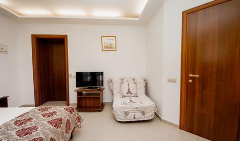 Tristar Hotel (Тристар Отель)