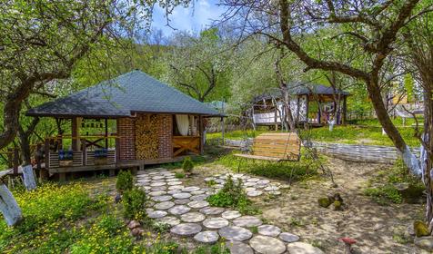 База отдыха Яблочный гусь, Северский р-он, п. Тхамаха