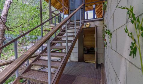 Дом Сундук. База отдыха Яблочный гусь, Северский р-он, п. Тхамаха