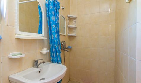 Пятиместный стандарт. Гостевой дом У Степана, Геленджик