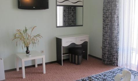 Полулюкс. Гостевой дом Пани София, Сочи, Якорная щель, Нижняя Беранда