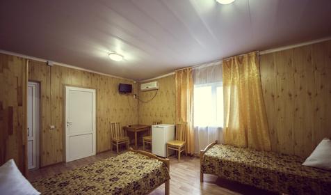 Трехместный стандартный номер. СОЦ "Анапа", Анапа, Благовещенская