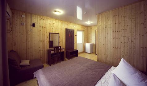 Двухместный номер улучшенной категории. СОЦ "Анапа", Анапа, Благовещенская