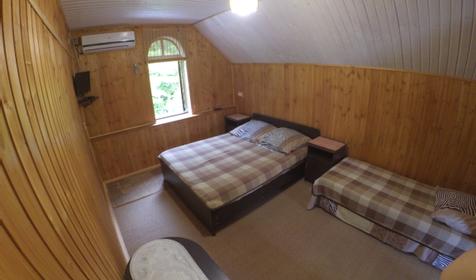 Двухкомнатный люкс с кухней, мансарда