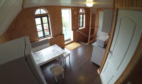 Двухкомнатный люкс с кухней, мансарда