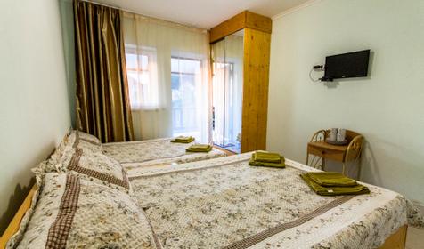 Четырехместный номер с балконом и видом на море