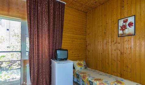 Трехместный стандарт. Гостевой дом Виктория, Туапсе, Дедеркой