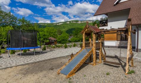 Отель Каштан, Даховская