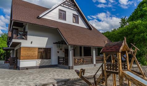 Отель Каштан, Даховская