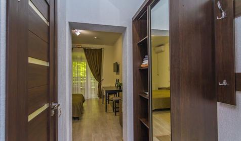 Делюкс. Отель Каштан, Даховская