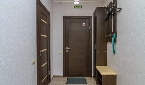 Делюкс с двумя раздельными кроватями и балконом. Отель Каштан, Даховская