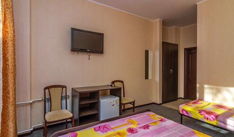 Трехместный стандарт. Гостиница АдмиралЪ, г. Геленджик, пос. Архипо-Осиповка