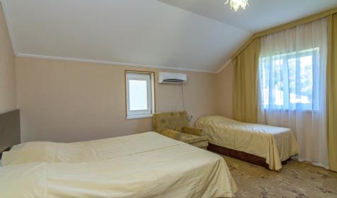 Комфорт четырехместный. Гостевой дом "Александр", город-курорт Анапа