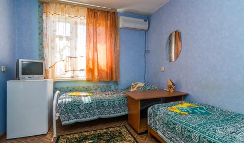 Трехместный номер, 1 этаж. В гостях у Нины Федоровны, г. Анапа