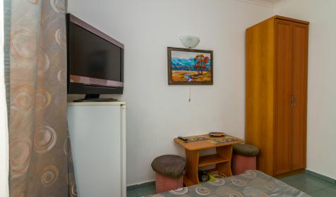 Стандарт четырехместный. Гостевой дом Фортуна, Анапа