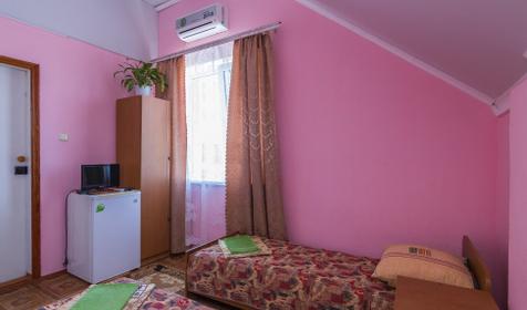 Двухместный с основными удобствами. Гостевой дом на Таманской, Анапа