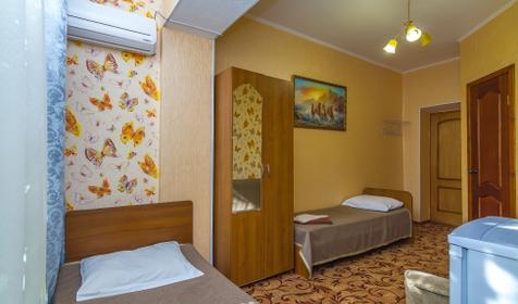 Четырехместный стандарт. Гостевой дом Аркона на Крепостной, г. Анапа