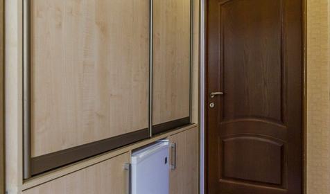 Полулюкс трехместный с видом на двор. Отель Золотые пески, Анапа, п. Витязево