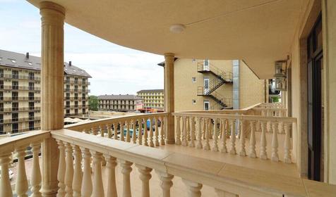 Полулюкс двухместный с балконом