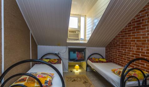 Двухместный комфорт, мансарда. Гостевой дом Ладья, Анапа, Витязево