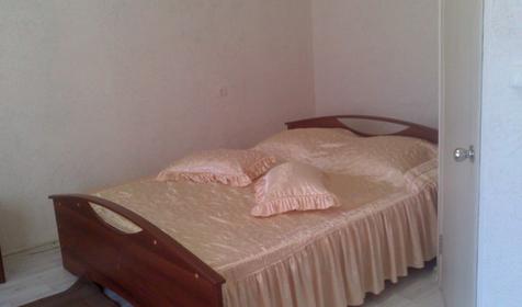 Трехместный