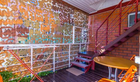 Двухкомнатный люкс с мансардой. Мини-отель Горная Долина, г. Геленджик, п. Архипо-Осиповка