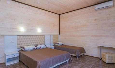 Пятиместный люкс. Гостевой дом Барабулька, Геленджик, Архипо-Осиповка