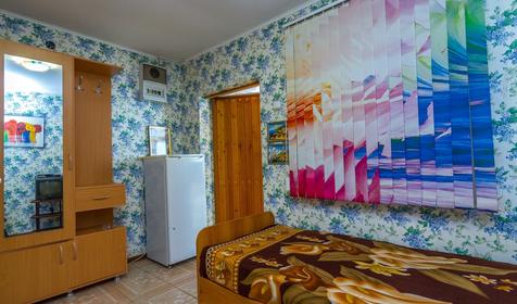 Двух-, трехместный номер. Гостевой дом Гномик, г. Туапсе, с. Агой