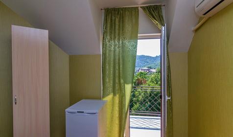 Двухместный с двуспальной кроватью. Гостевой дом Машук, Туапсе, Лермонтово