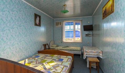 Трехместный полулюкс. Гостевой дом У Радика, Туапсе, Джубга