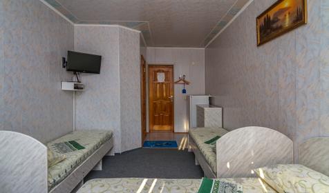 Четырехместный полулюкс. Гостевой дом У Радика, Туапсе, Джубга