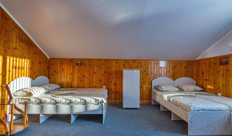 Шестиместный эконом. Гостевой дом У Радика, Туапсе, Джубга