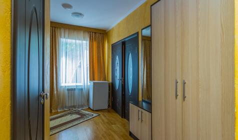 Двухкомнатный люкс. Гостевой дом Гостеев, Туапсинский район, п. Джубга