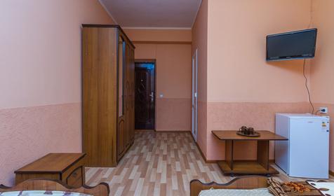 Стандарт трехместный (1 этаж). Отель Аркадия, Туапсинский район, п. Джубга