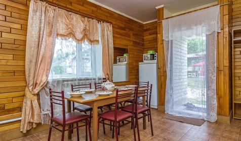 Семейный шестиместный. Гостевой дом Азовский бриз, Темрюкский район, ст-ца Голубицкая