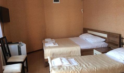 Полулюкс трехместный