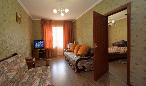 Люкс двухкомнатный четырехместный (2-4 этаж)